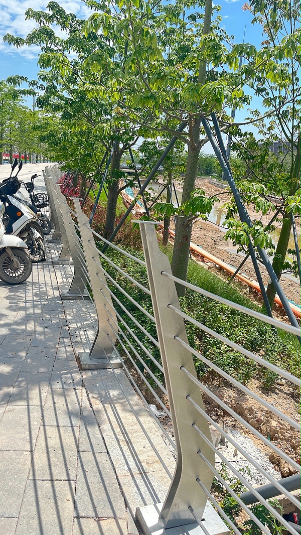 不锈钢河道护栏